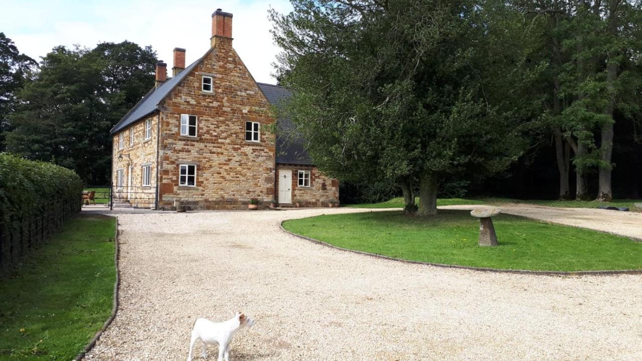 Cockley Hill Farm Bed & Breakfast Brackley  Eksteriør bilde