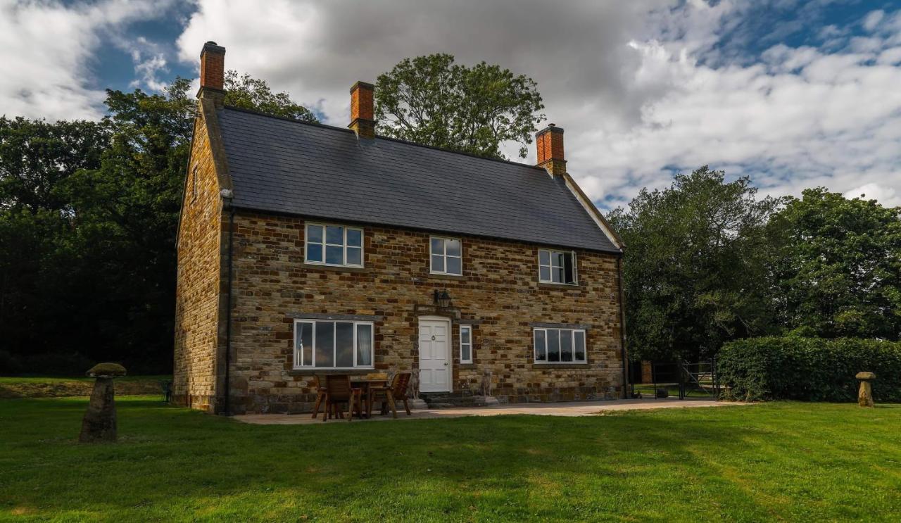 Cockley Hill Farm Bed & Breakfast Brackley  Eksteriør bilde